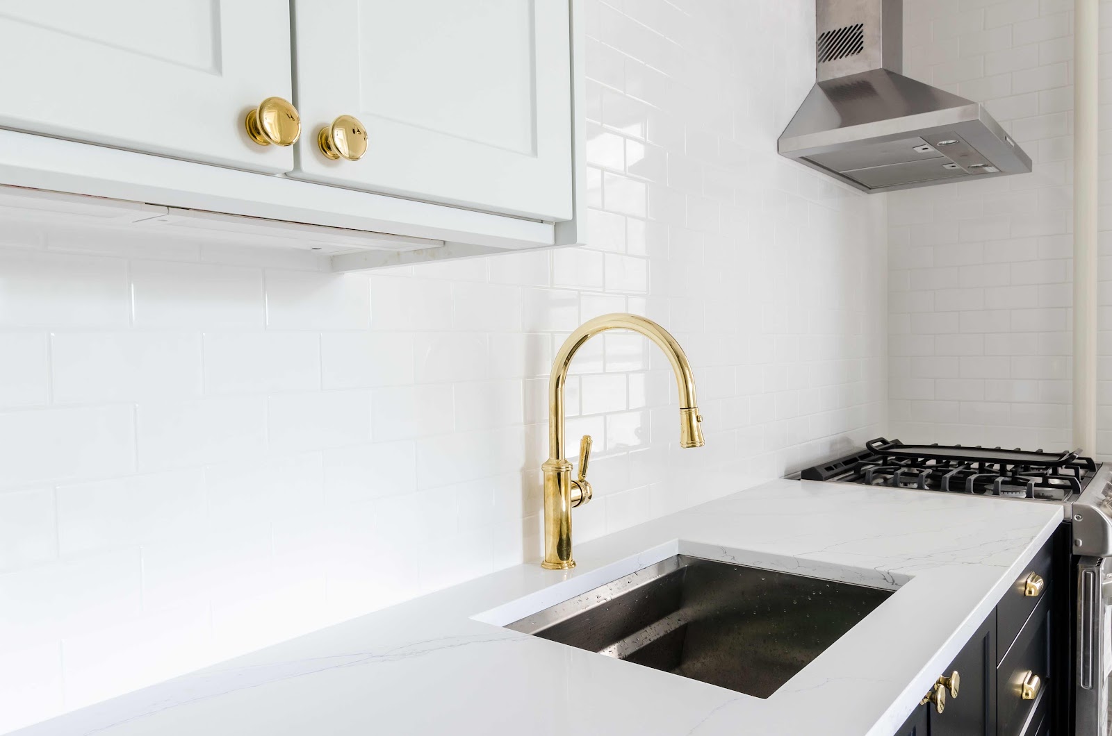 How to Choose the Right Kitchen Sink